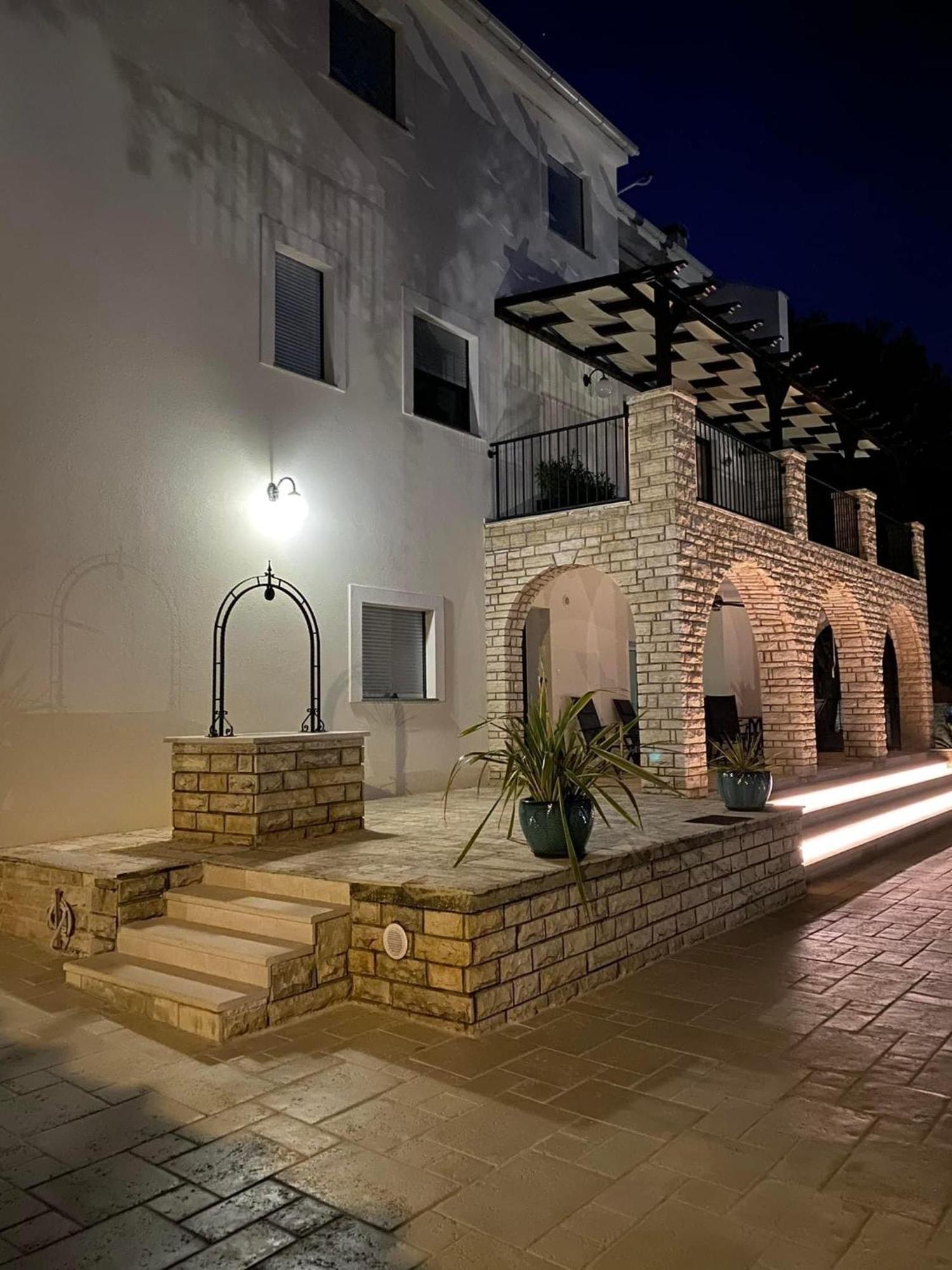 Villa Jalan فرسي المظهر الخارجي الصورة